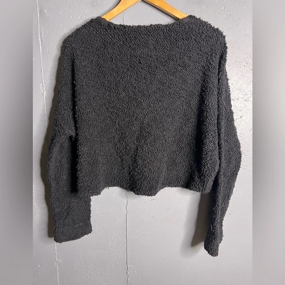 Free People Popcorn Pullover in Black.  Size Small